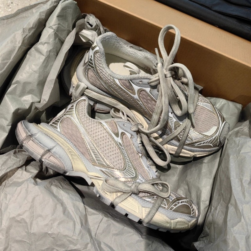 2025春夏季新款3xl老爹鞋女透气百搭脏脏做旧厚底休闲情侣运动鞋