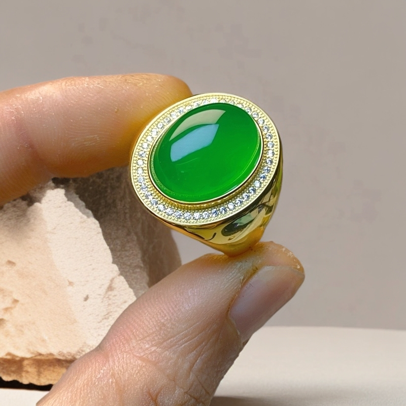 男戒S925银阳绿蛋面玉石戒指玉髓时尚奢华精致