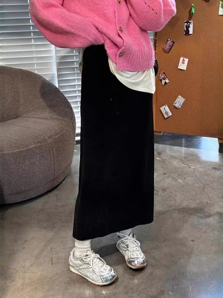 秋冬加厚复古优雅百搭半身裙丝绒条绒直筒裙鱼尾裙高腰时尚开叉