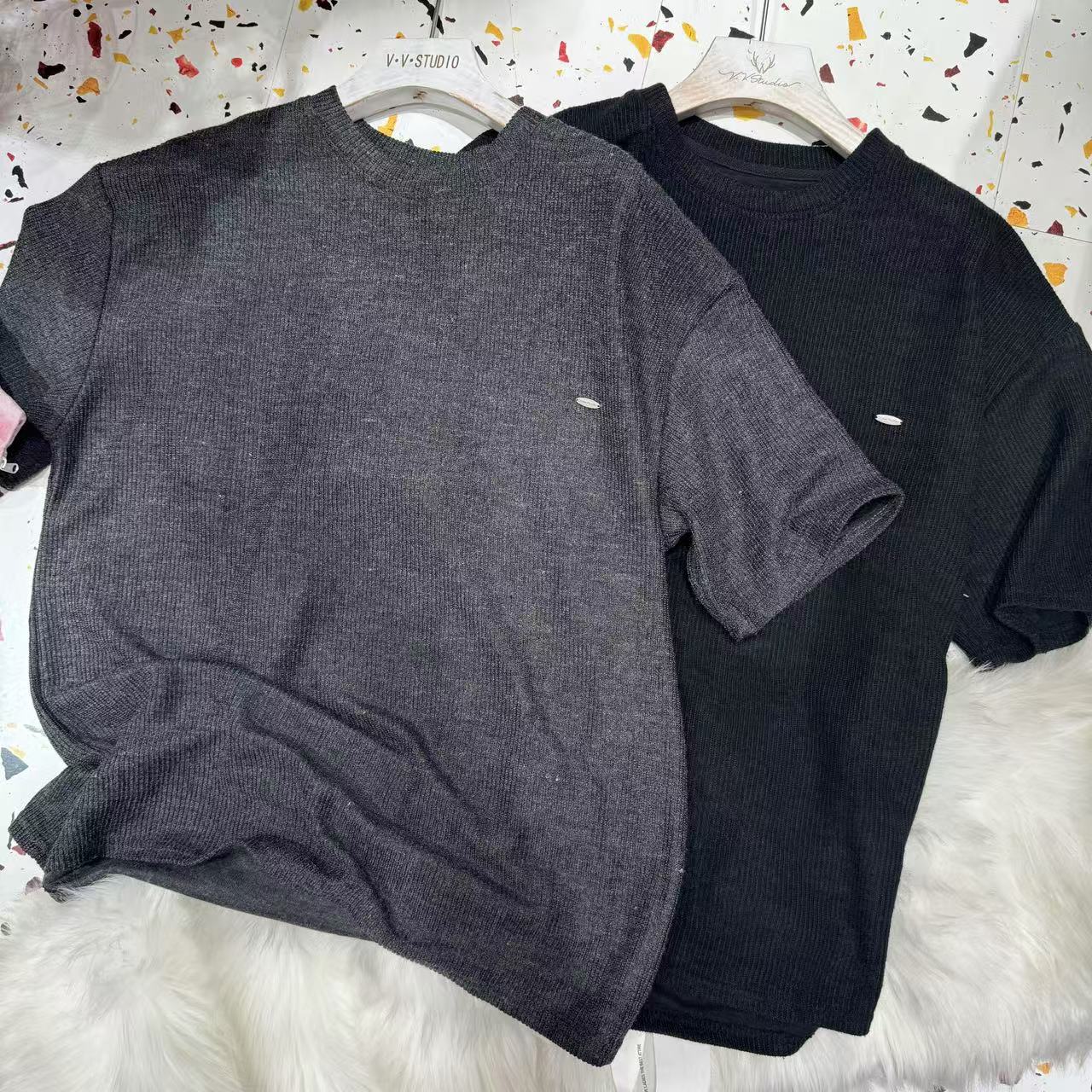 V·V·Studio-【翻边袖口】短袖大T