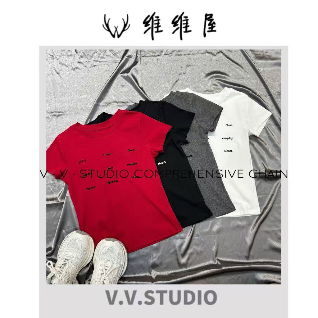 V.V.STUDIO-【满印字母】短袖T