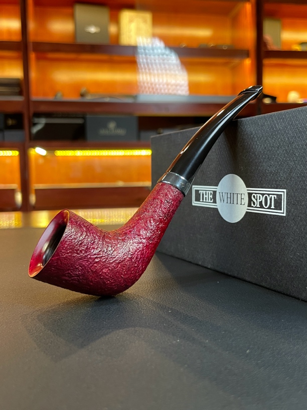 英国The white spot红宝石3421石楠木烟斗（内径18.2 斗深33）