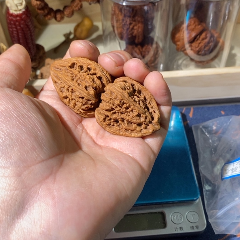 【闪购商品】文玩核桃把件食**？