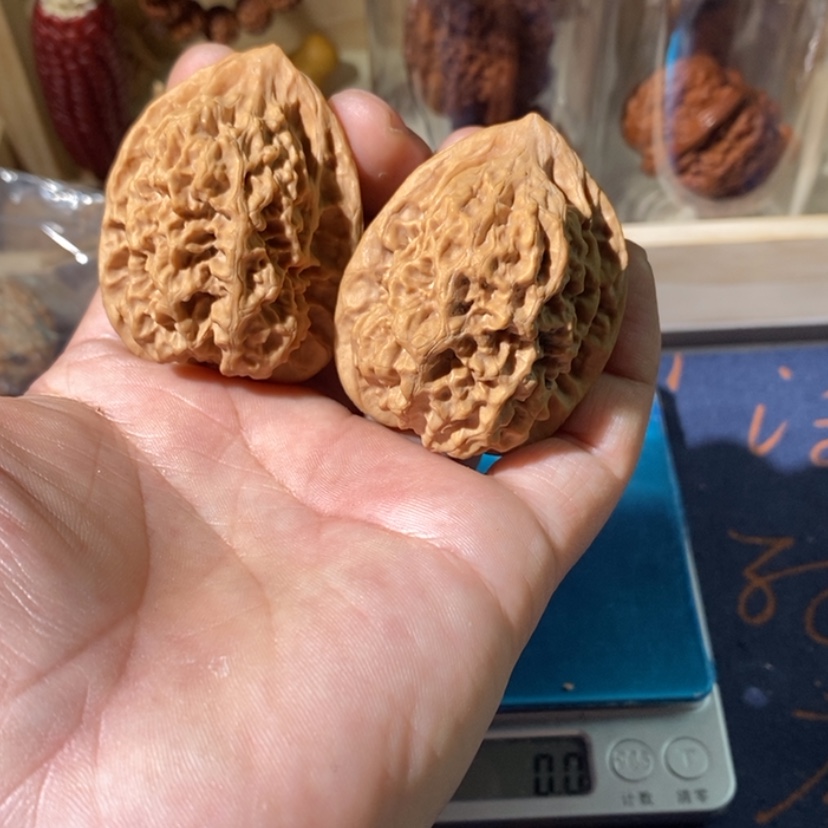 【闪购商品】文玩核桃把件滕**庆
