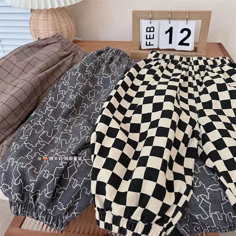 巴拉洋气休闲裤束脚2023新款春夏季男女宝宝格子中小童宽松灯笼裤