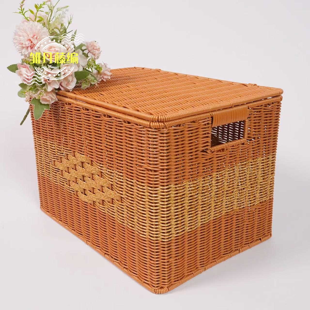B09带盖仿藤大容量收纳箱筐家用储物盒衣橱衣柜衣服收纳整理