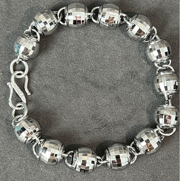 铜合金手链 手链卡12圆珠镭射长22cm重约55克简单时尚大方