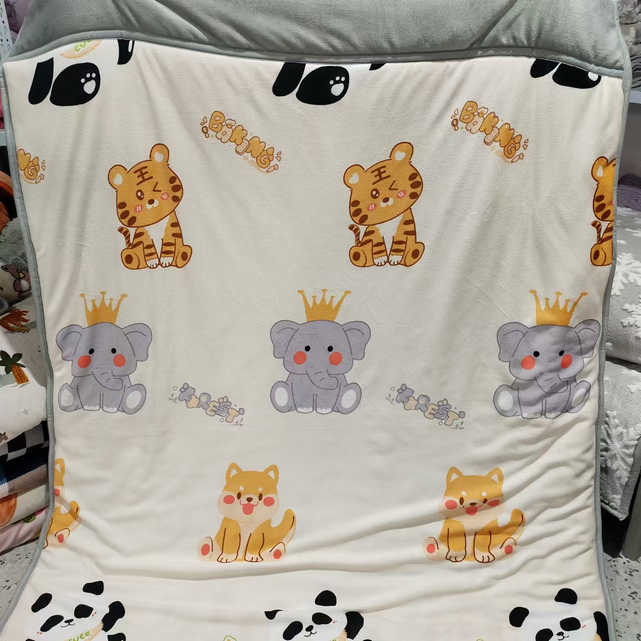 熊猫狗单人1.5*2.0被子加厚三层单人多功能奶绒夹棉印花