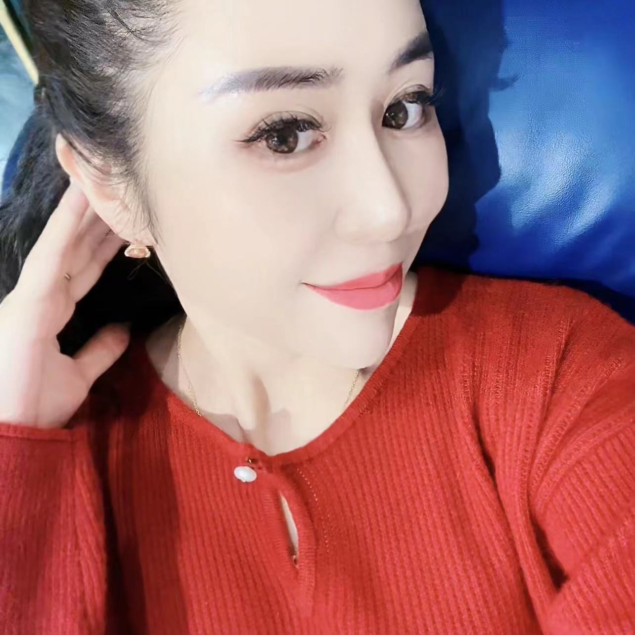 蒂一美早秋欧货新款镂空针织毛衣气质百搭显瘦