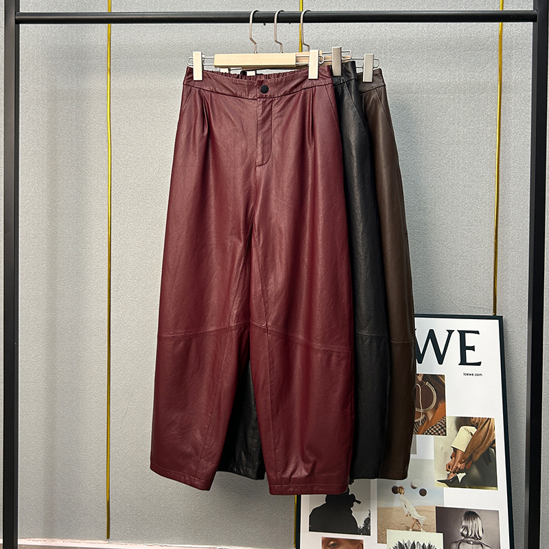 安可拉红2025秋冬新款植鞣绵羊皮宽松高腰真皮皮裤女阔腿裤九分裤