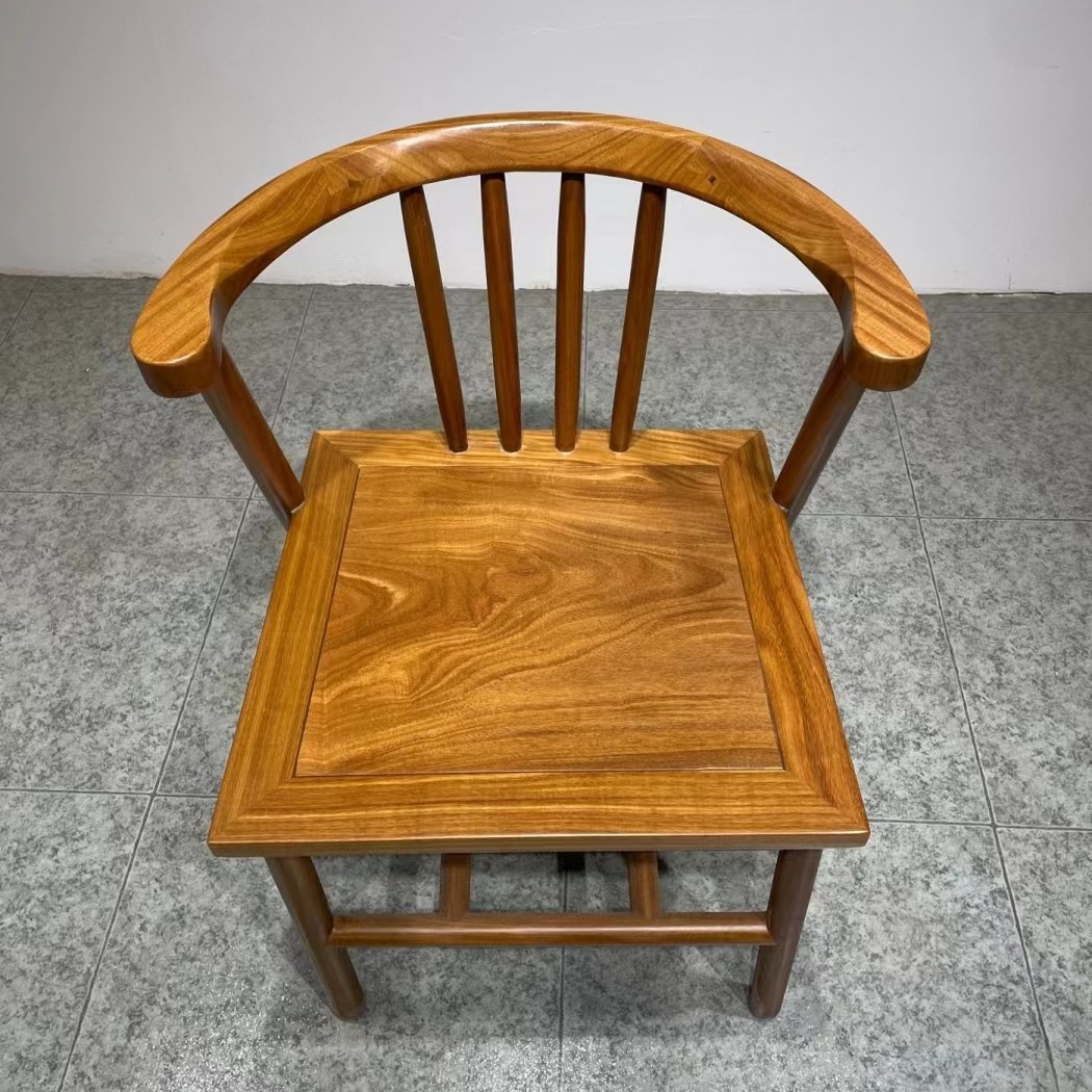 y05柚木半圈椅纯料 46*51*77*42大板厂满春非洲柚木