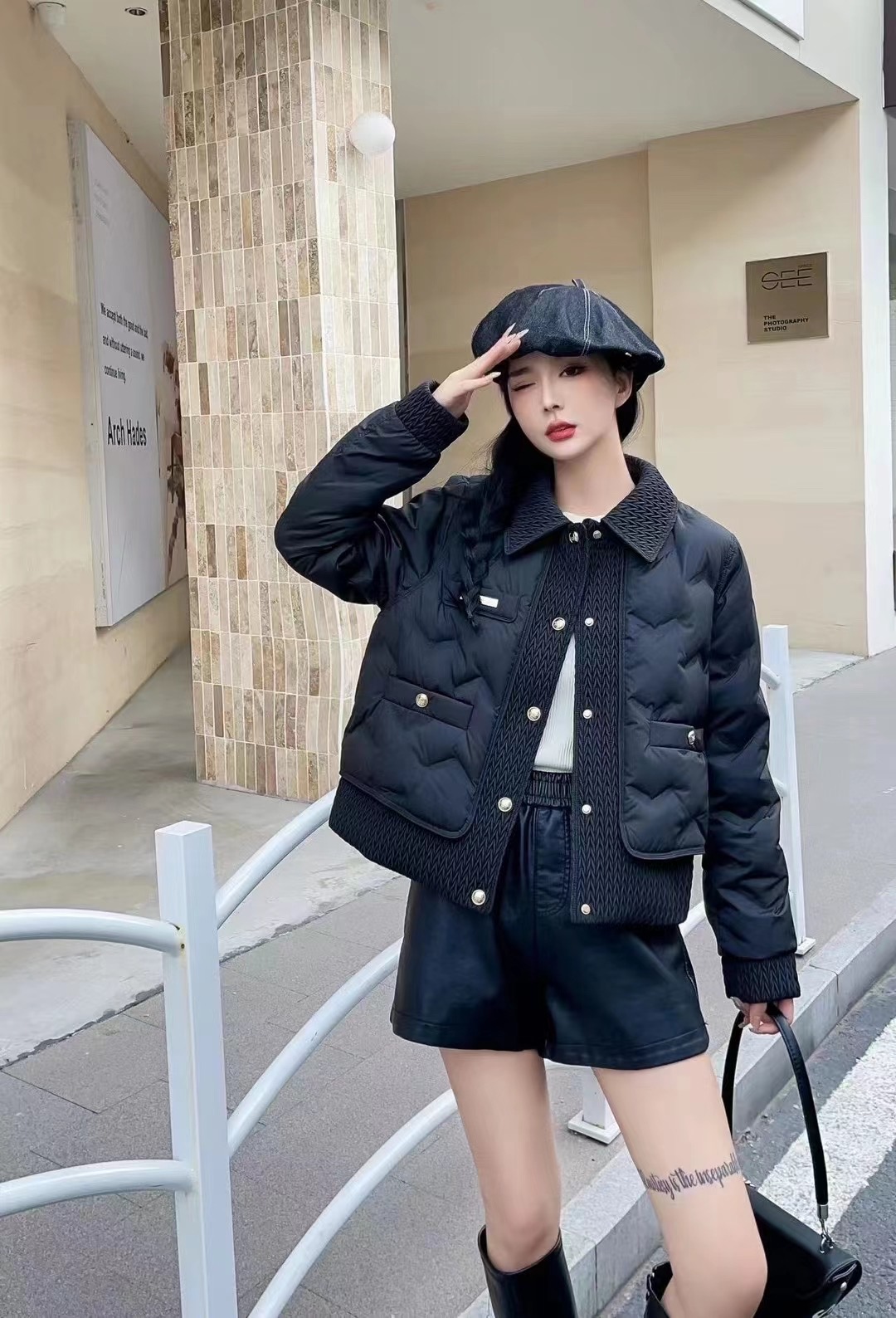 HH 403 2025新款短款白鸭绒修身羽绒服403-6