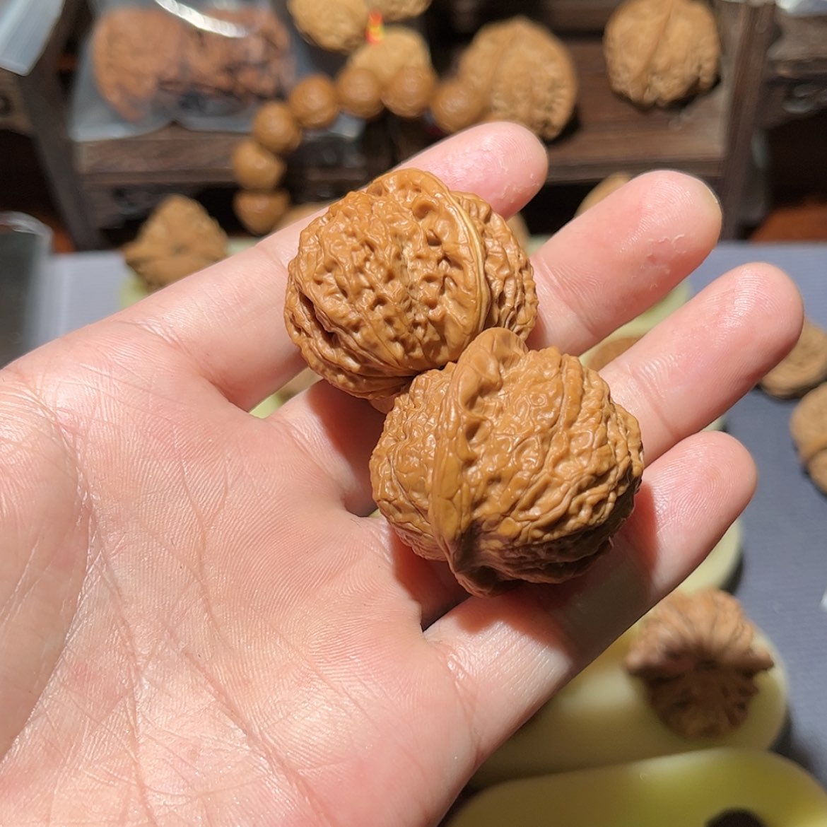 【闪购商品】文玩核桃吊坠神**控