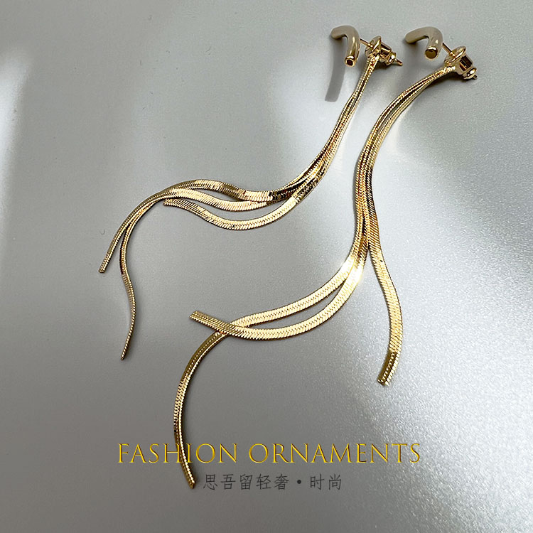 铜合金耳饰 时尚金属流苏长款耳环显脸瘦个性设计感耳钉0372