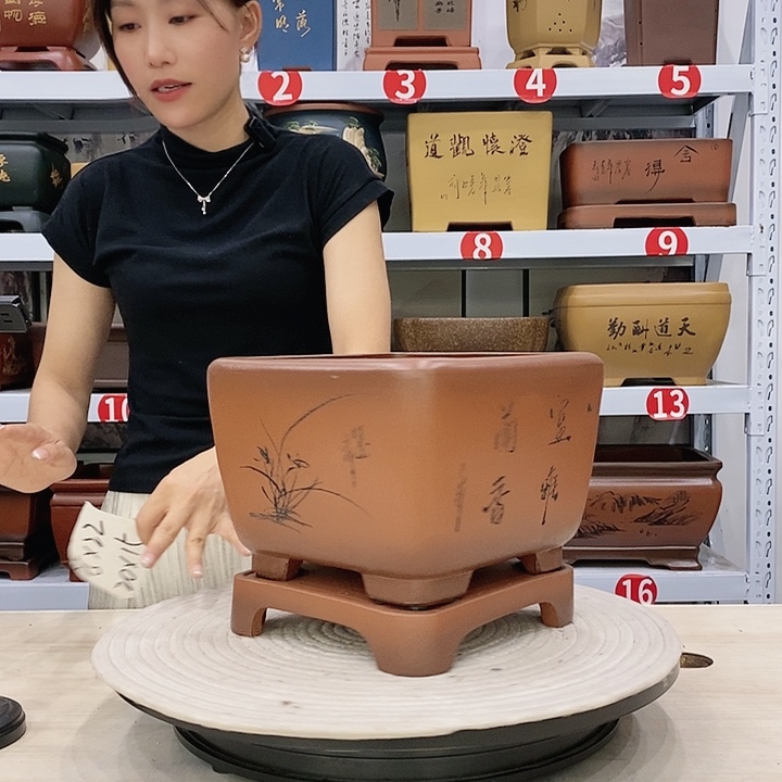 紫砂花盆紫砂花盆
