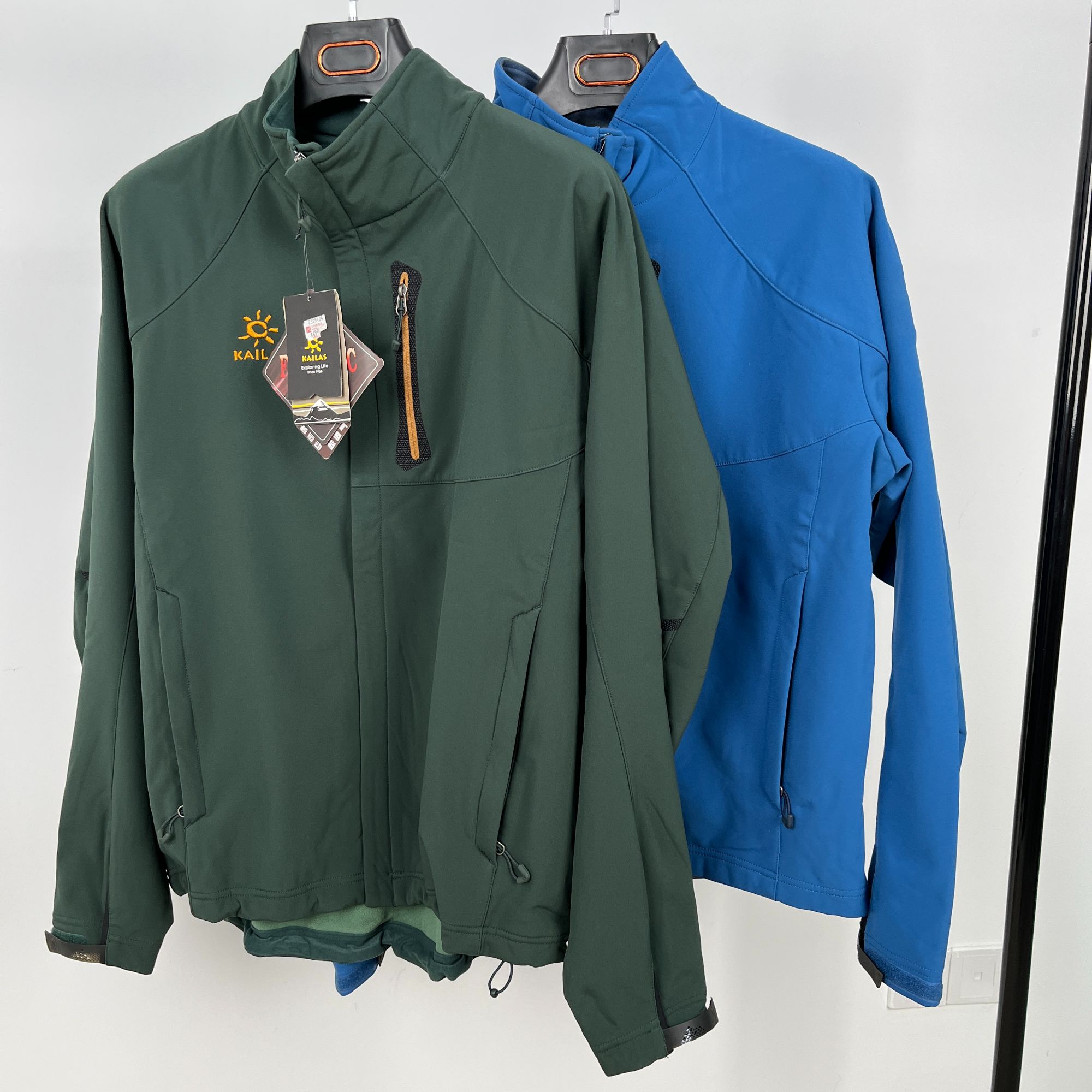 男款防风抓绒外套 休闲时尚 户外运动 KG213111