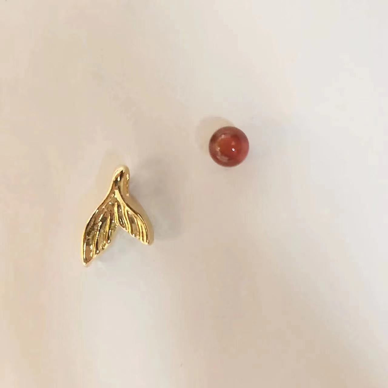 足金999玛瑙鱼尾吊坠01140