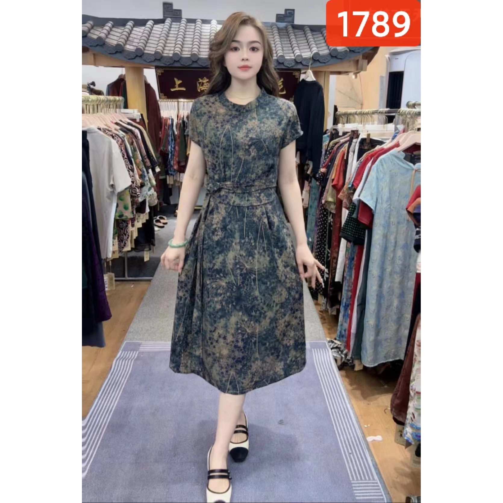 1789-3新款女士时尚连衣裙
