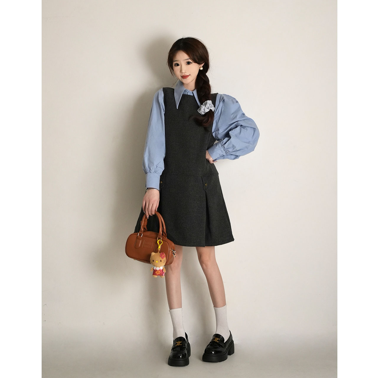 洋洋子【英伦高校】压褶小金扣毛呢背心连衣裙+衬衫气质学院风
