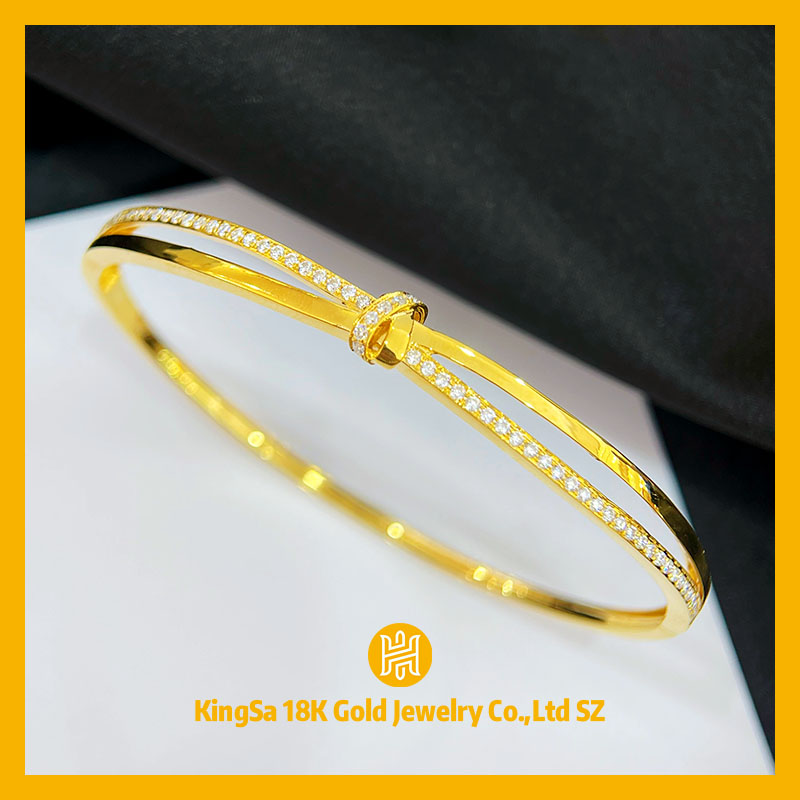 莫桑石18K金DBG喜结连理莫桑椭圆贵妃手镯91120时尚