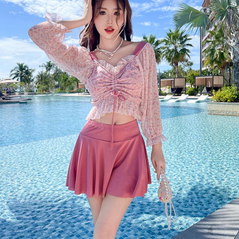 泳衣女士款长袖遮肉保守分体显瘦裙式高级性感女孩纯欲2024年新款