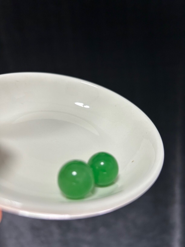 绿翡卡13➕翡翠散珠一颗/多样性发货