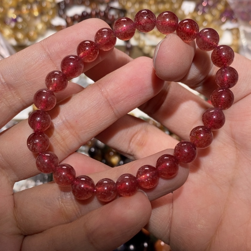 【闪购商品】水晶手链未镶嵌辣****?