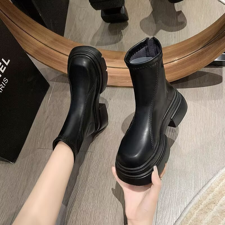 马丁靴女短靴2023新款秋季秋冬女靴子百搭厚底网红超火弹