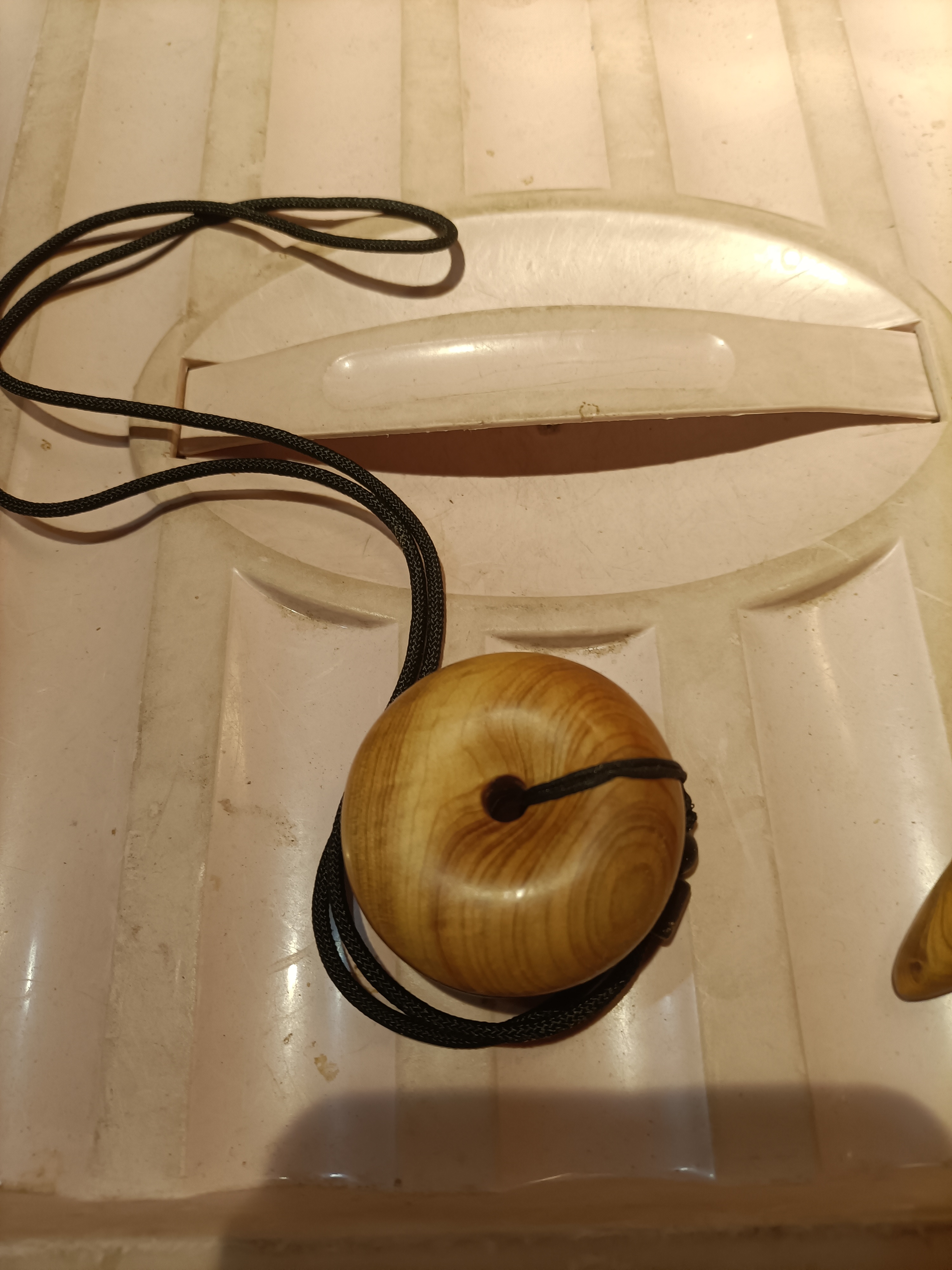 太行崖柏手工制作摆件