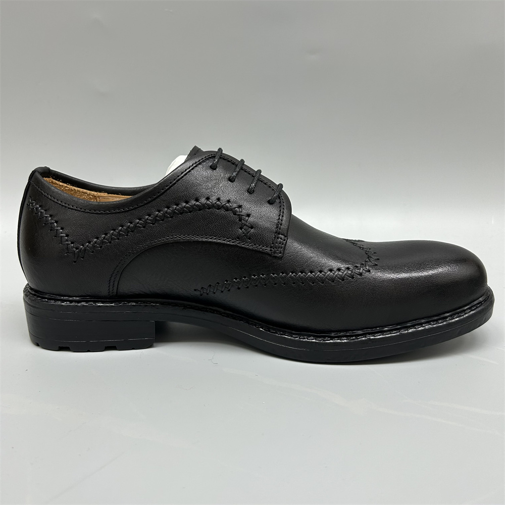 【编号：135/136】35-44码男女情侣真皮系带男皮鞋