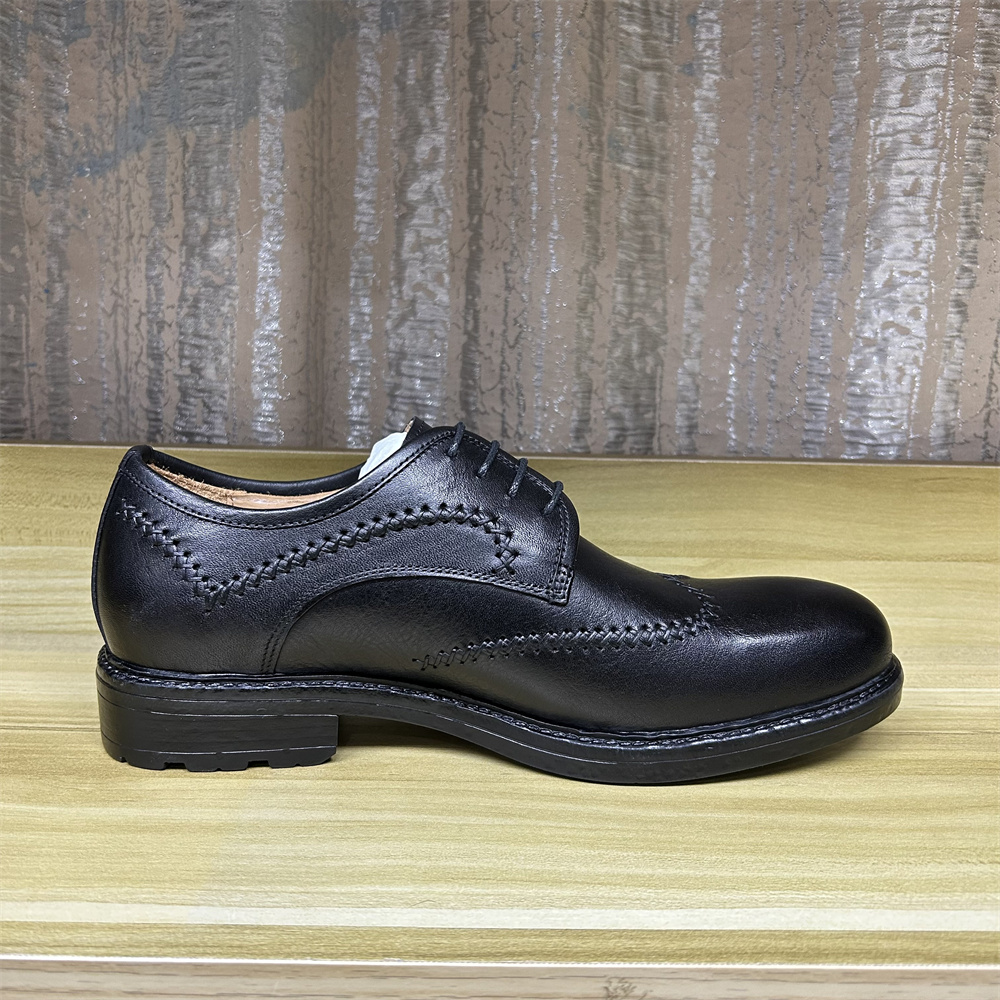 【高品单鞋】浮力款599，扣号去拍35-44，男女情侣款真皮女单鞋