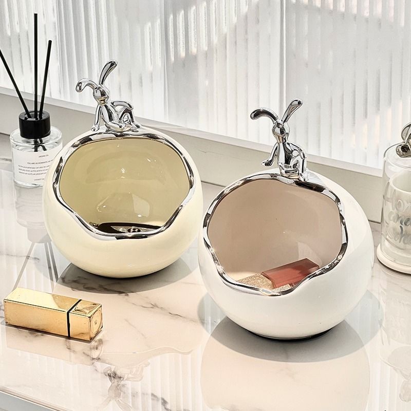 玄关入户轻奢钥匙收纳摆件轻奢高档现代创意进门口桌面置物架装饰