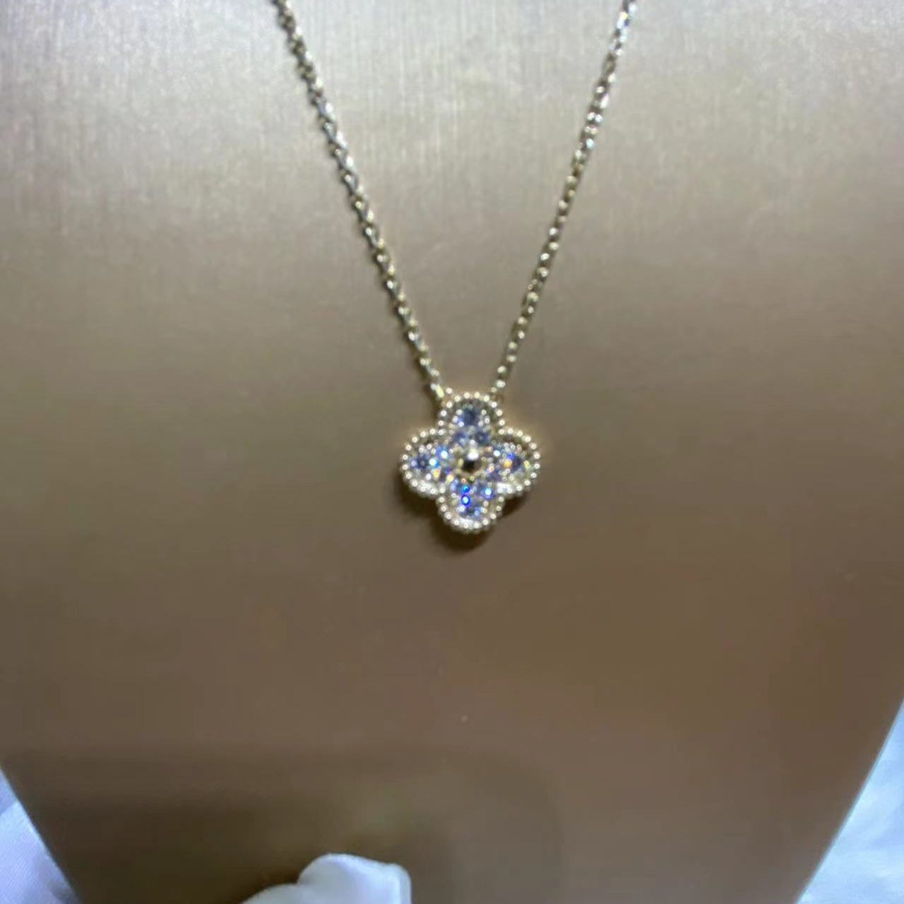 实验室培育钻石18k黄四叶草满钻项链