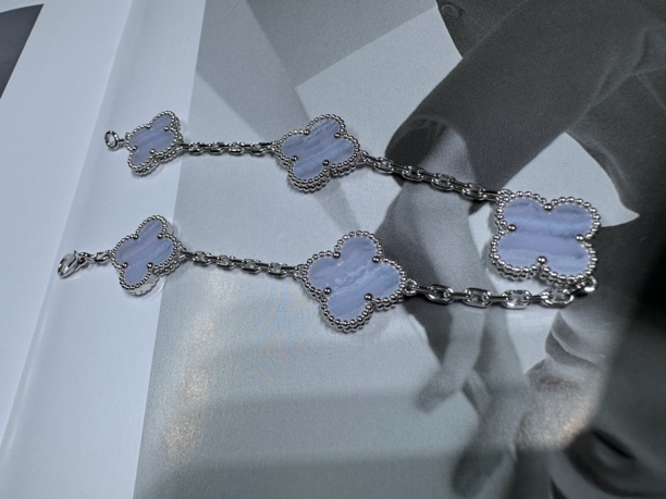 18k白金紫玉髓五花手链