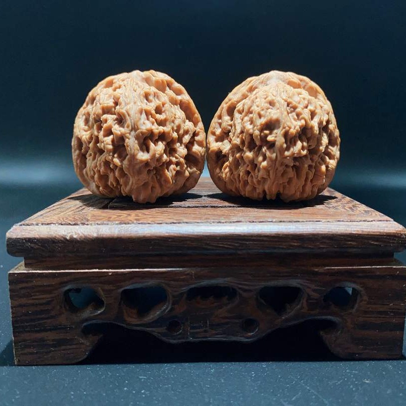 【鸣人精选】南疆石狮子头  精品中高端文玩核桃手把件收藏毕业级