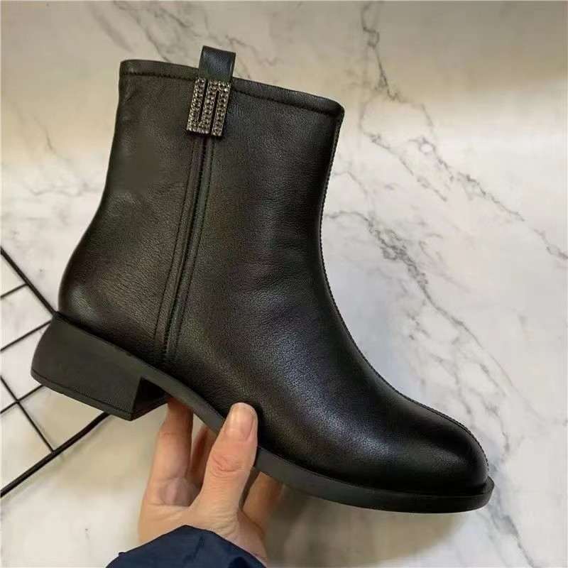 潮牌女鞋2023款春秋冬真软皮靴子低跟短靴女软底单靴时尚百搭加绒