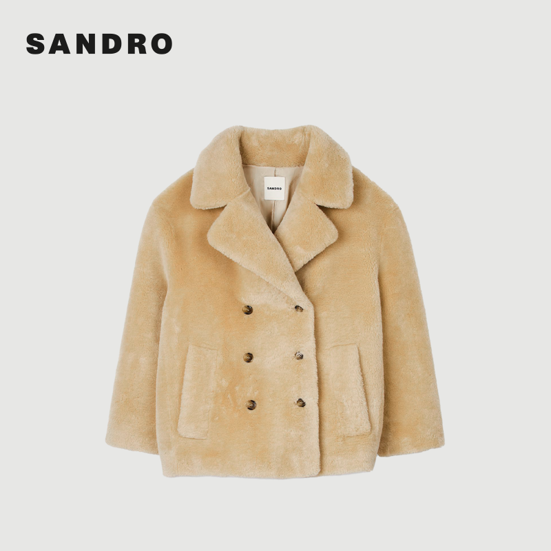博主穿搭SANDRO秋冬新款女装松绒风系扣毛绒外套SFPOU00641