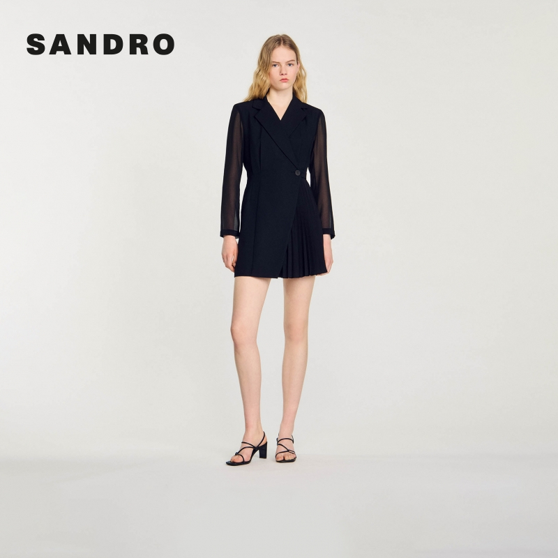 暖系穿搭|SANDRO经典款女装法式黑色收腰百褶连衣裙SFPRO02848