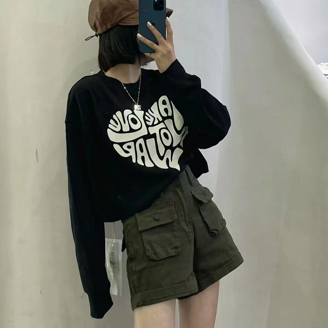 张啊茜家秋款圆领长袖套头秋季印花设计感百搭加绒黑色ins卫衣T恤