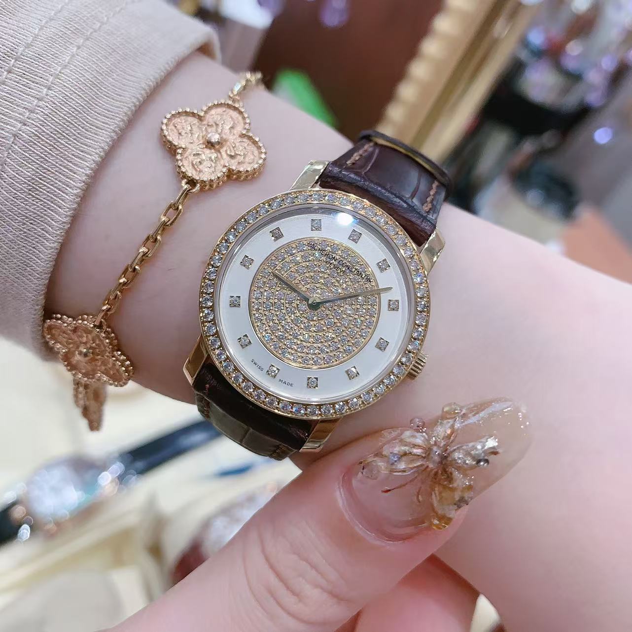 99新 Vacheron Constantin/江诗丹顿 传承25562满天星/石英/29mm