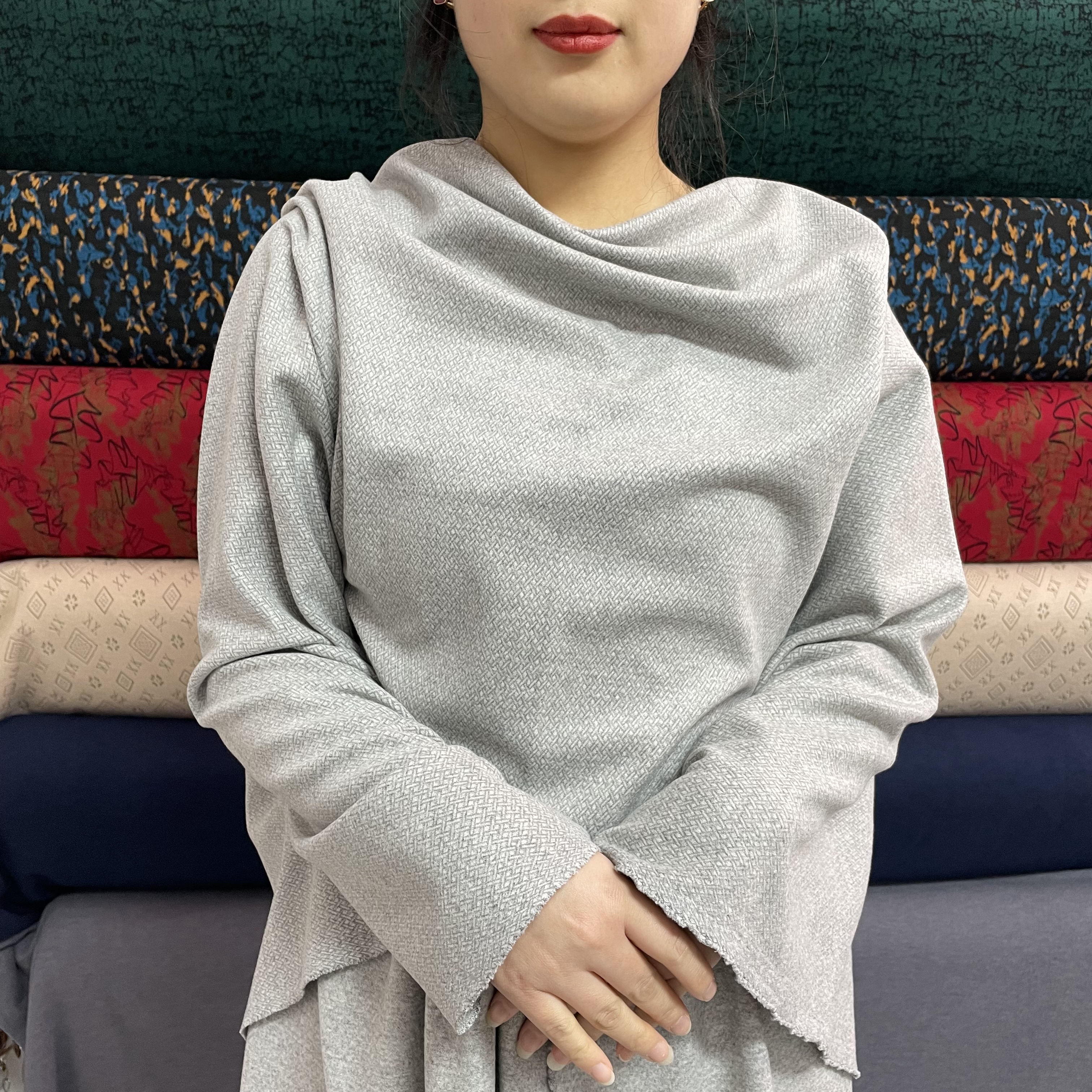 (浅灰格)品质织花奥绒布料 AB面蚕丝羊绒 秋冬季保暖加绒面料