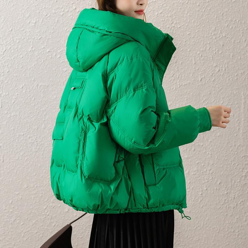 波司登绿色小款羽绒服女短款2023年新款女时尚洋气今年流行爆款小