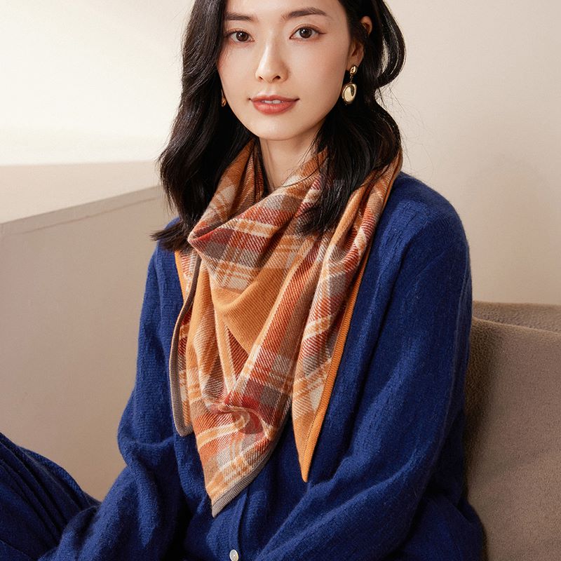 格子纯山·羊绒三角巾
