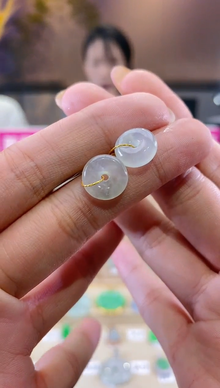 【闪购商品】翡翠颈饰未镶嵌平安扣  多样性发货1件