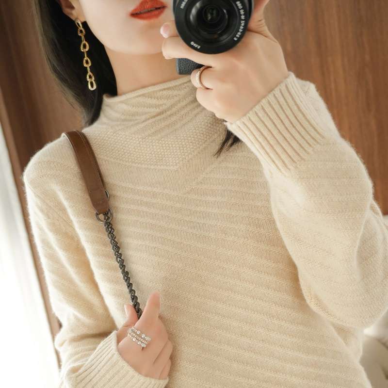 堆堆领纯色打底毛衣女士修身 加厚斜花