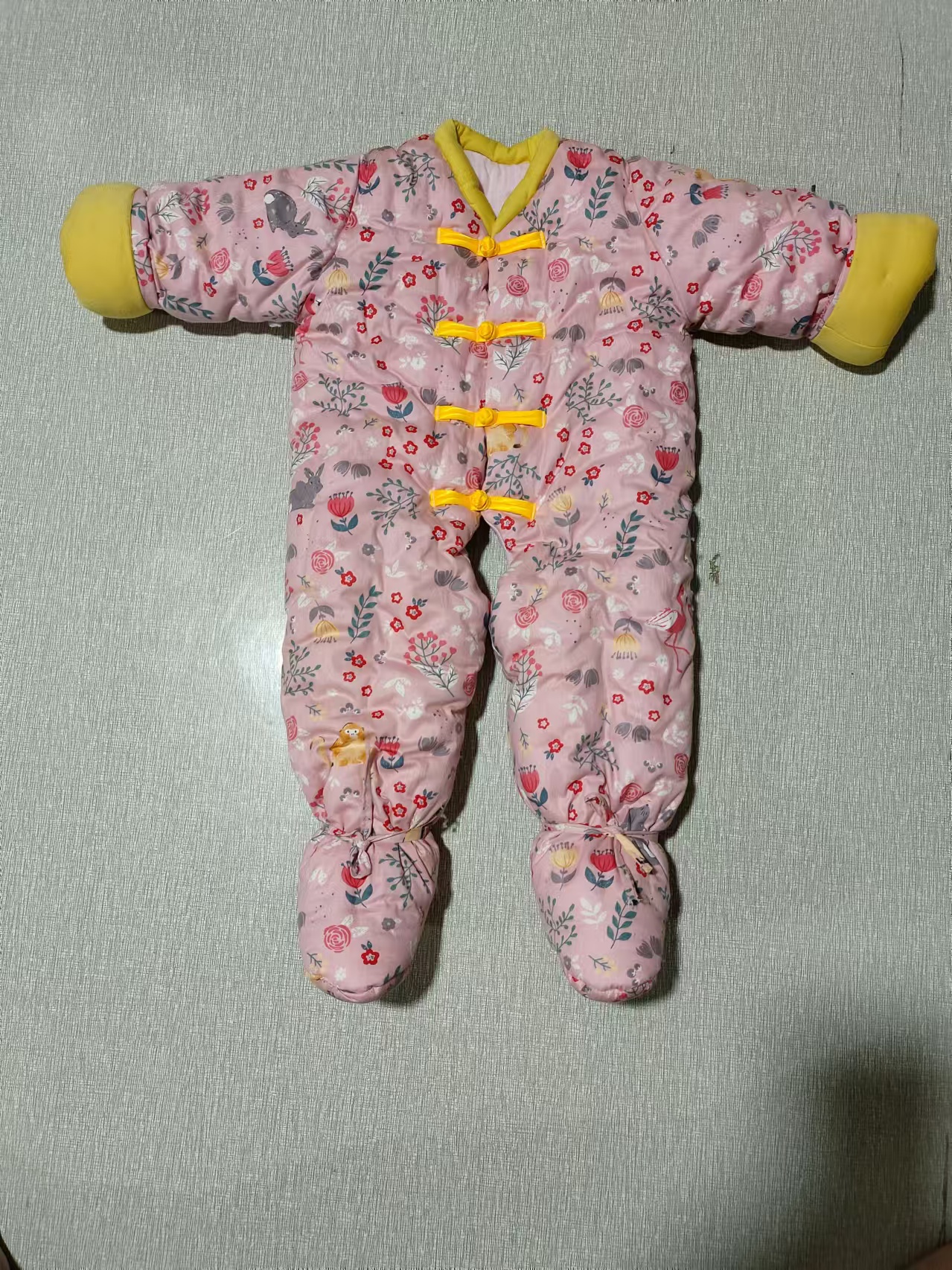 宝宝棉衣连体漏裆裤连体衣幼儿儿童纯棉圆领常规