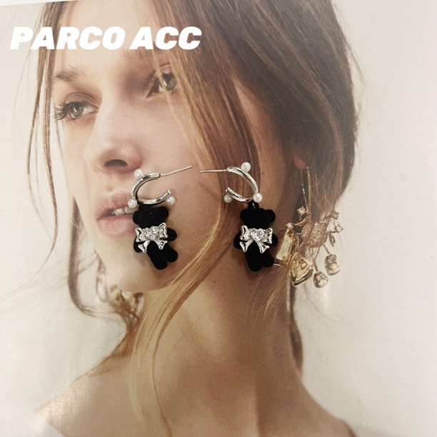 铜合金耳饰 GT1105 黑色小熊锆石耳钉