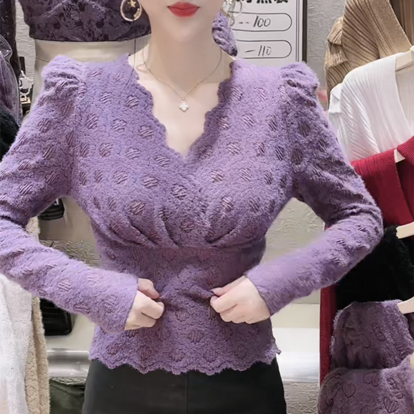 秋冬季时尚百搭镂空蕾丝打底衫气质显瘦修身V领长袖纯色蕾丝上衣