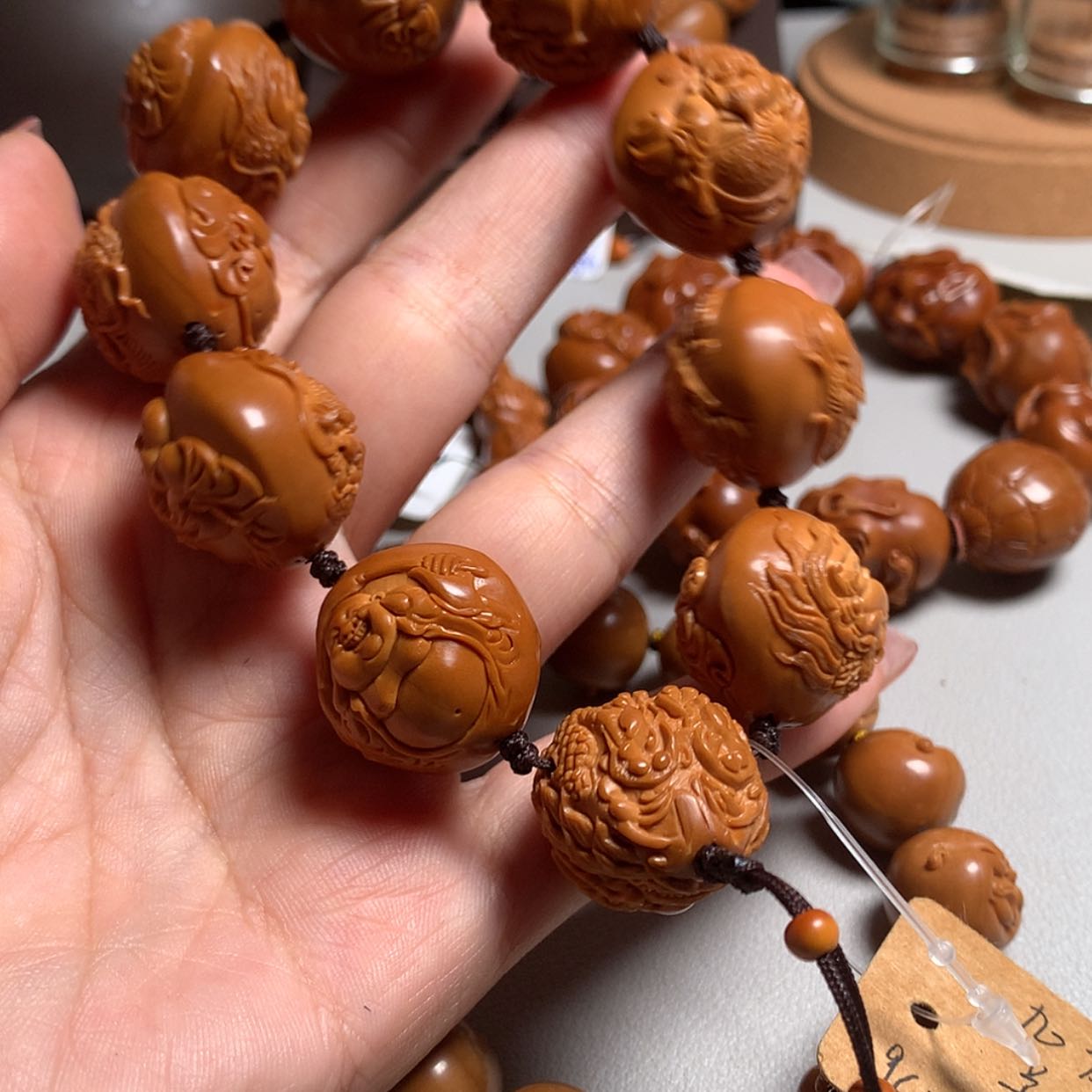 【闪购商品】橄榄核雕戰
