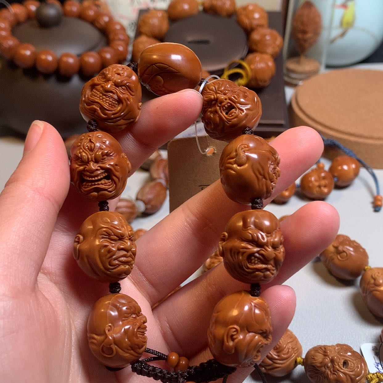 【闪购商品】橄榄核核雕玮